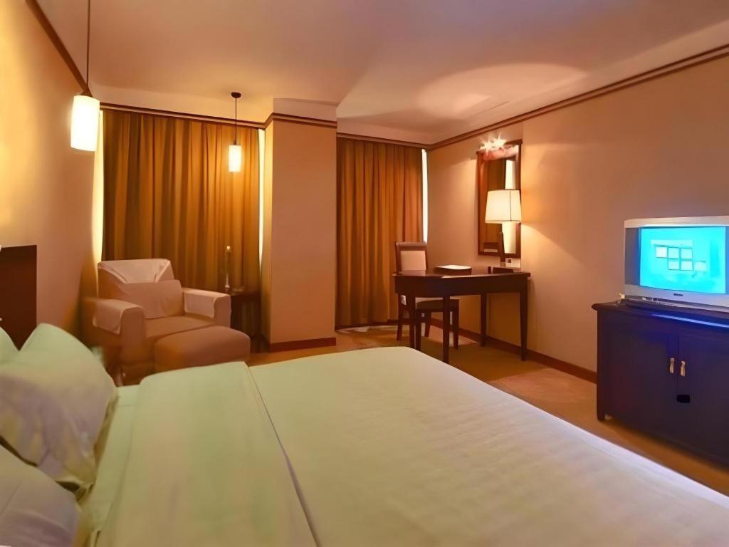 Friendship Hotel Shenzhen Exteriör bild