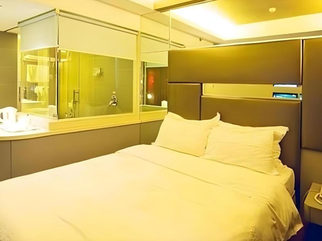 Friendship Hotel Shenzhen Exteriör bild